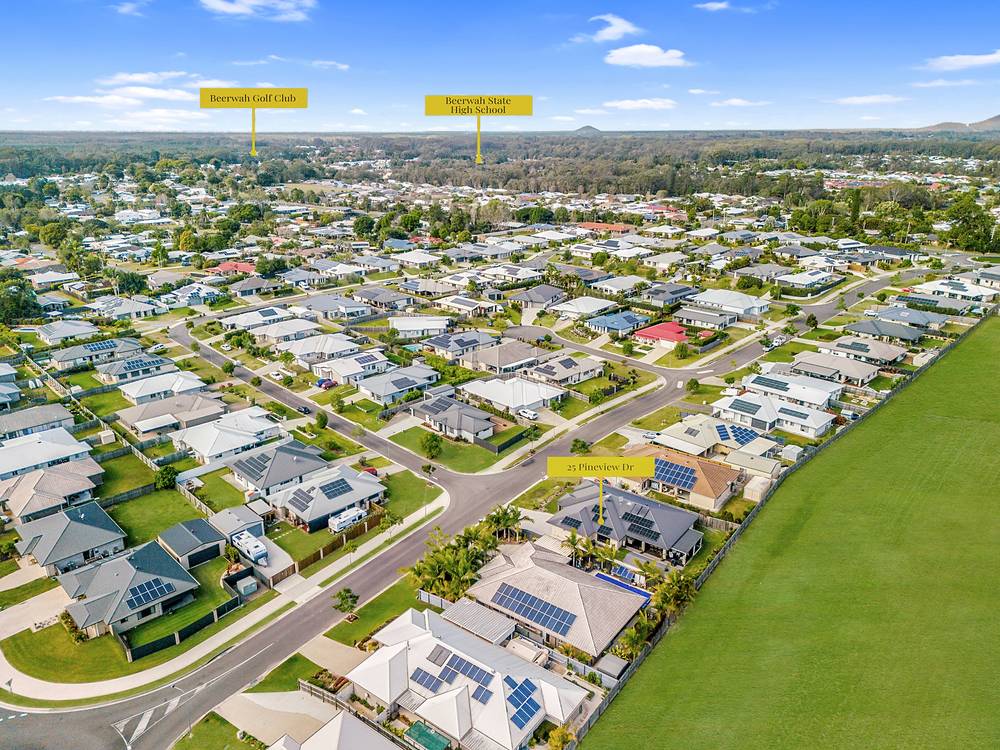 25 Pineview Drive, BEERWAH, QLD 4519