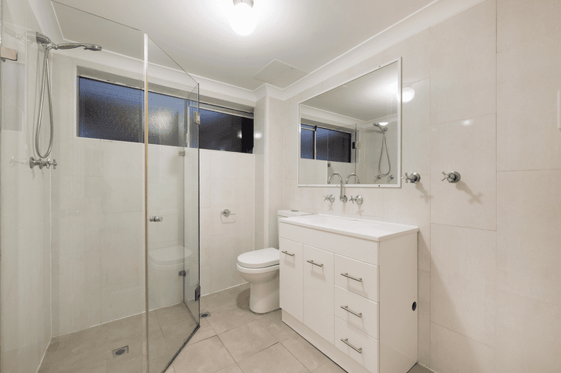 8 Birkdale Crescent, Liverpool, NSW 2170