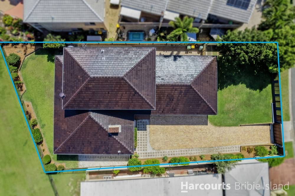 7 Clark Terrace, SANDSTONE POINT, QLD 4511