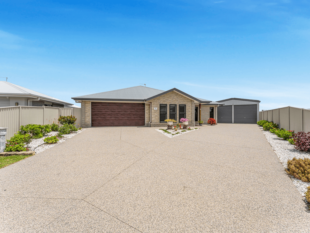 12 Amy Court, Kawungan, QLD 4655