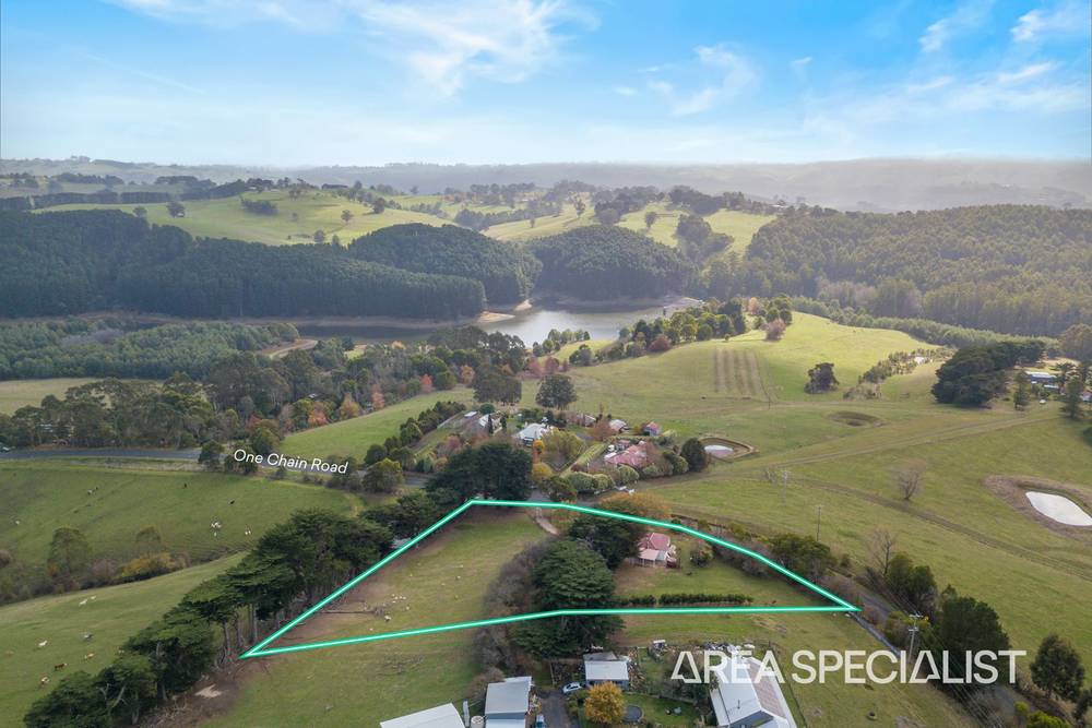 530 One Chain Road, Kardella, VIC 3951