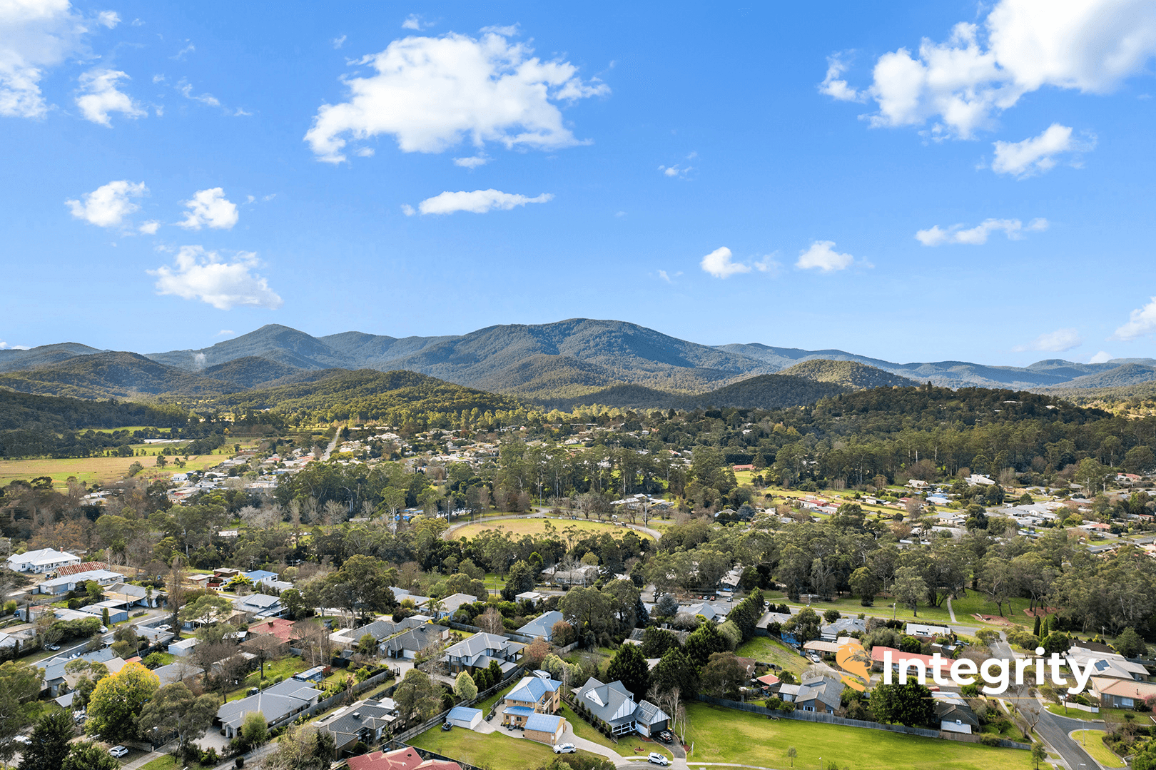 33 Newgrove Road, Healesville, VIC 3777