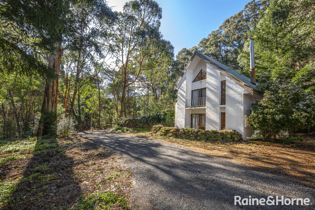 150 Anzac Road, MOUNT MACEDON, VIC 3441