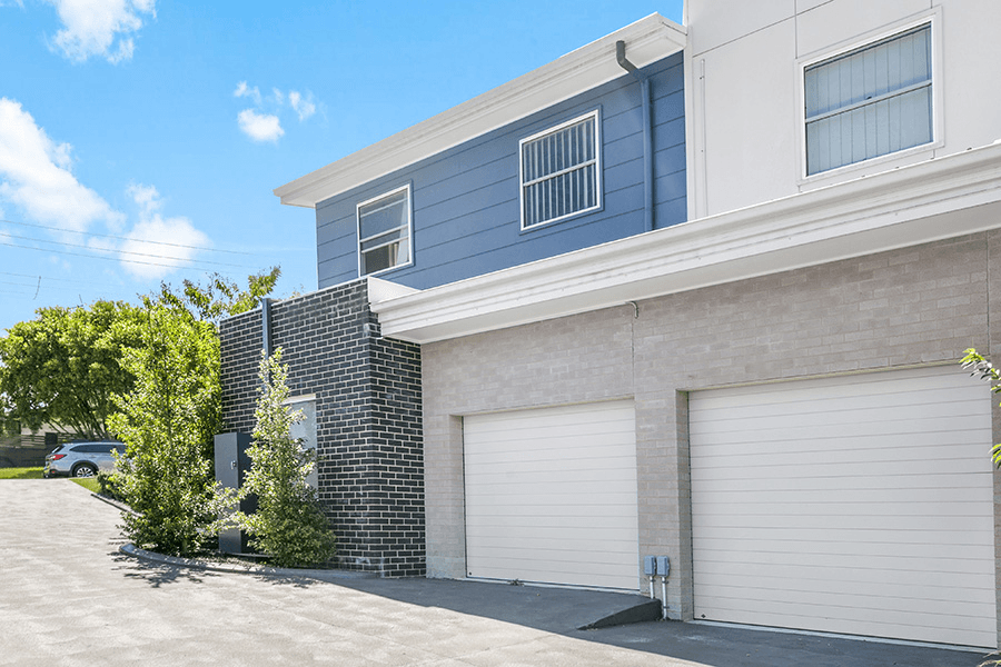 1/10 Cowper Avenue, Charlestown, NSW 2290