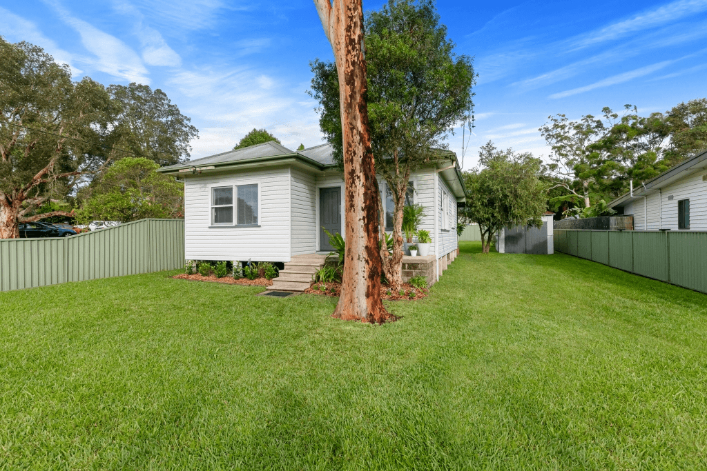 16 Resthaven Avenue, CHARMHAVEN, NSW 2263