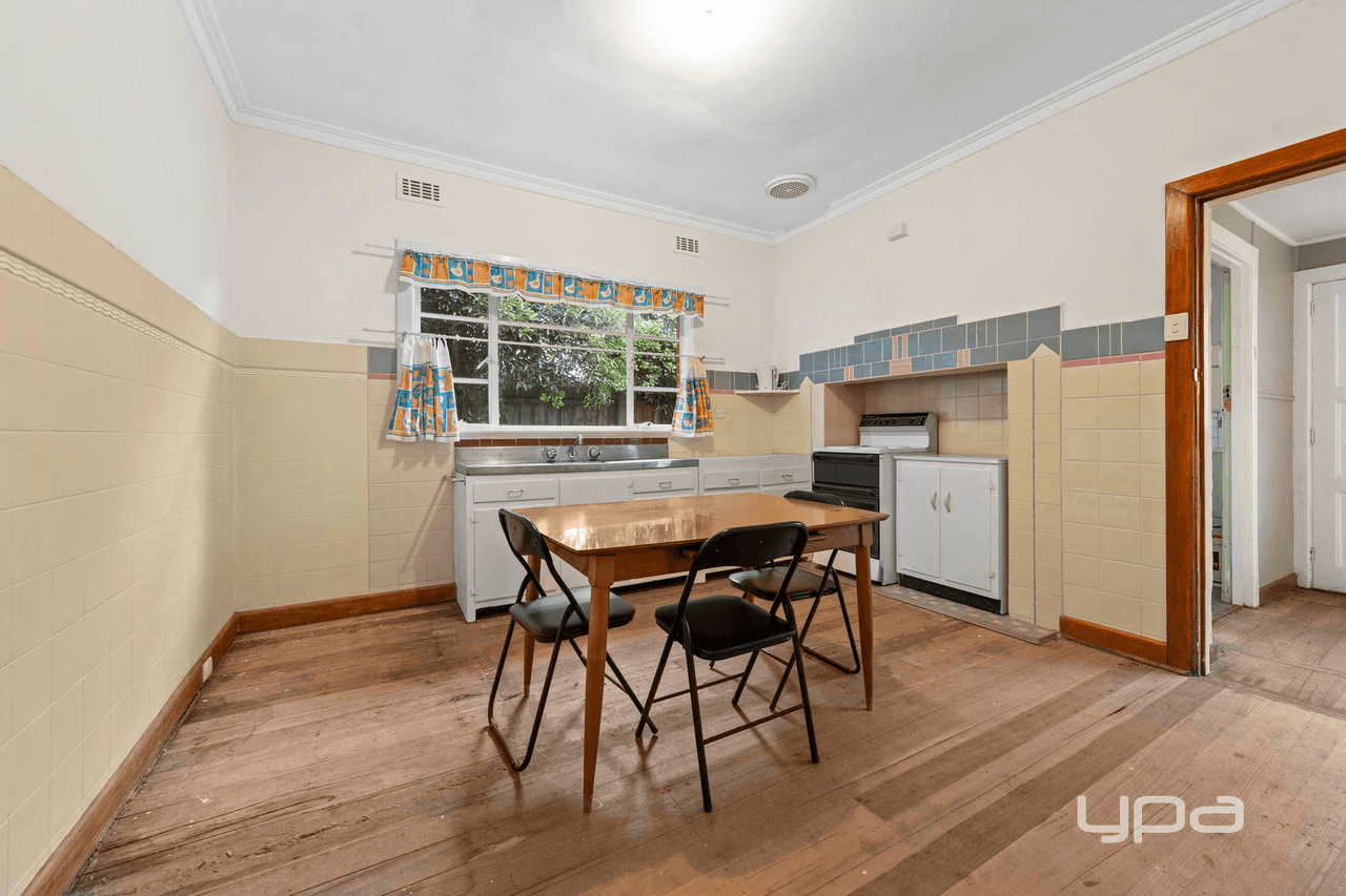 10 Corrigan Avenue, BROOKLYN, VIC 3012