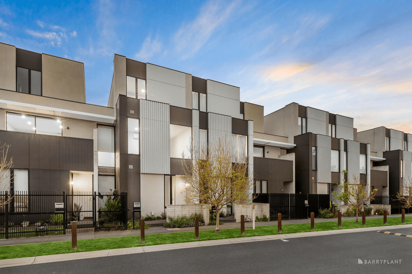 18 Harvest Court, DONCASTER, VIC 3108