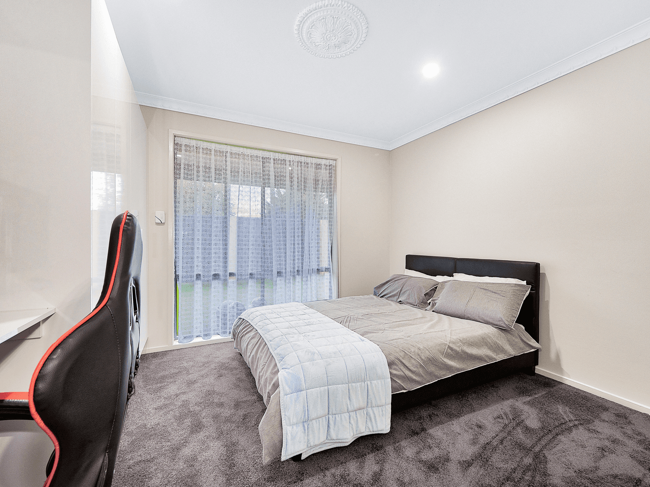 36 Lawless Drive, CRANBOURNE NORTH, VIC 3977