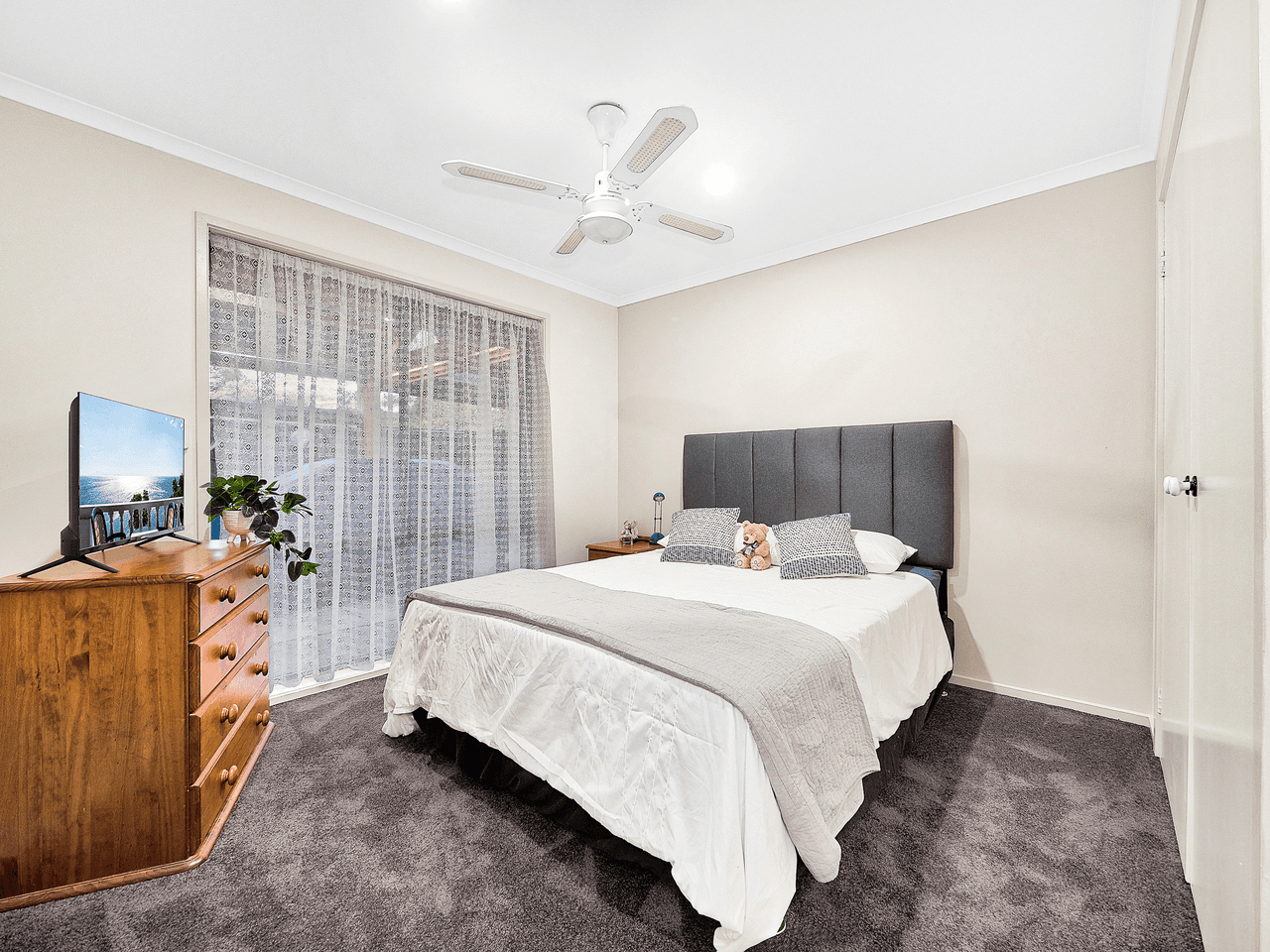 36 Lawless Drive, CRANBOURNE NORTH, VIC 3977