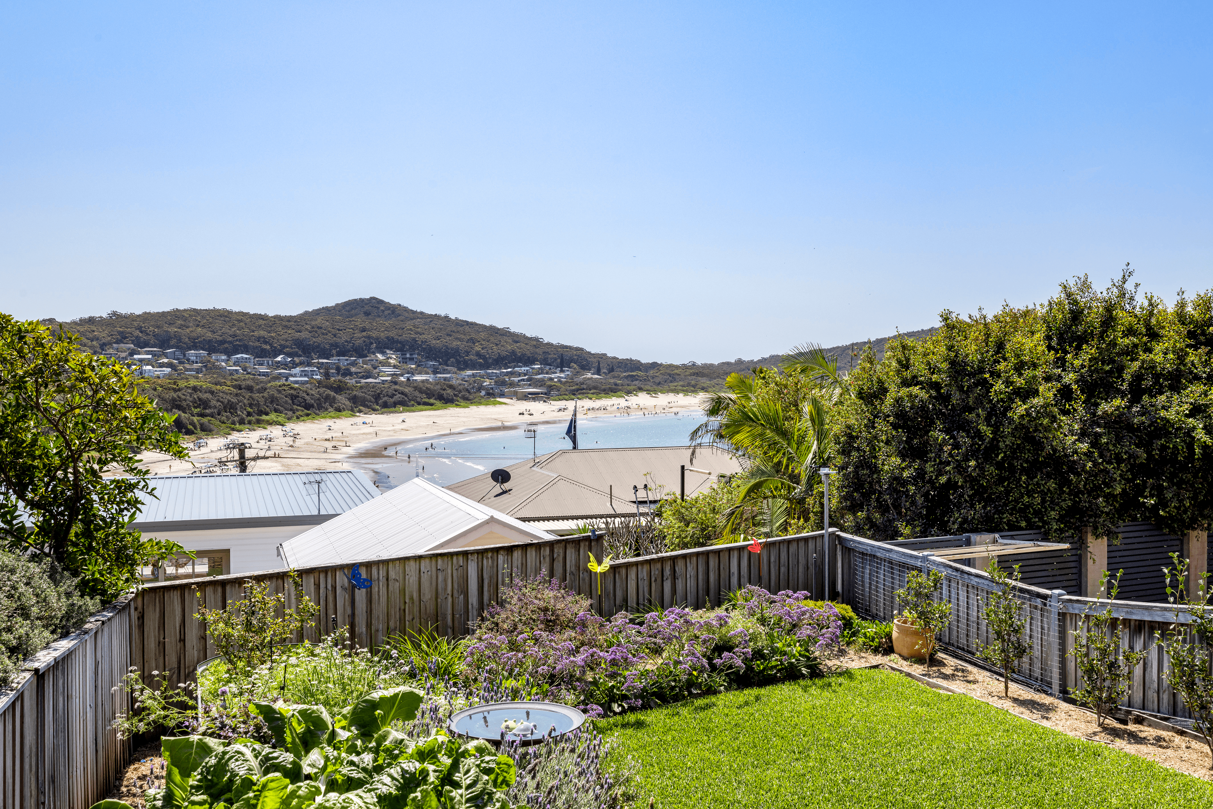 18 Pacific Drive, FINGAL BAY, NSW 2315