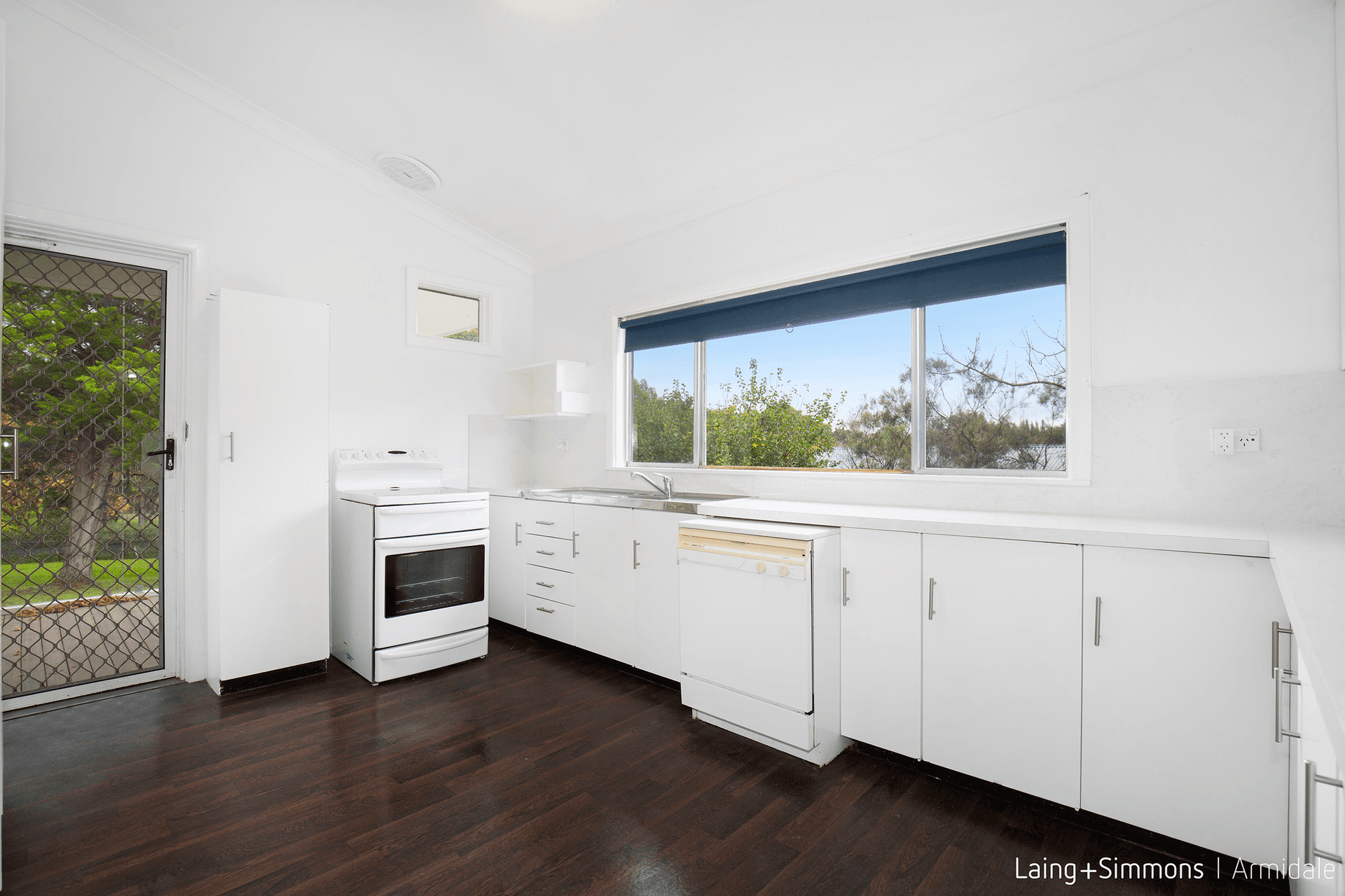 14-18 Kurrawatha Avenue, Armidale, NSW 2350