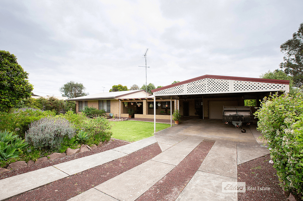 3 FOURTH Avenue, NARACOORTE, SA 5271