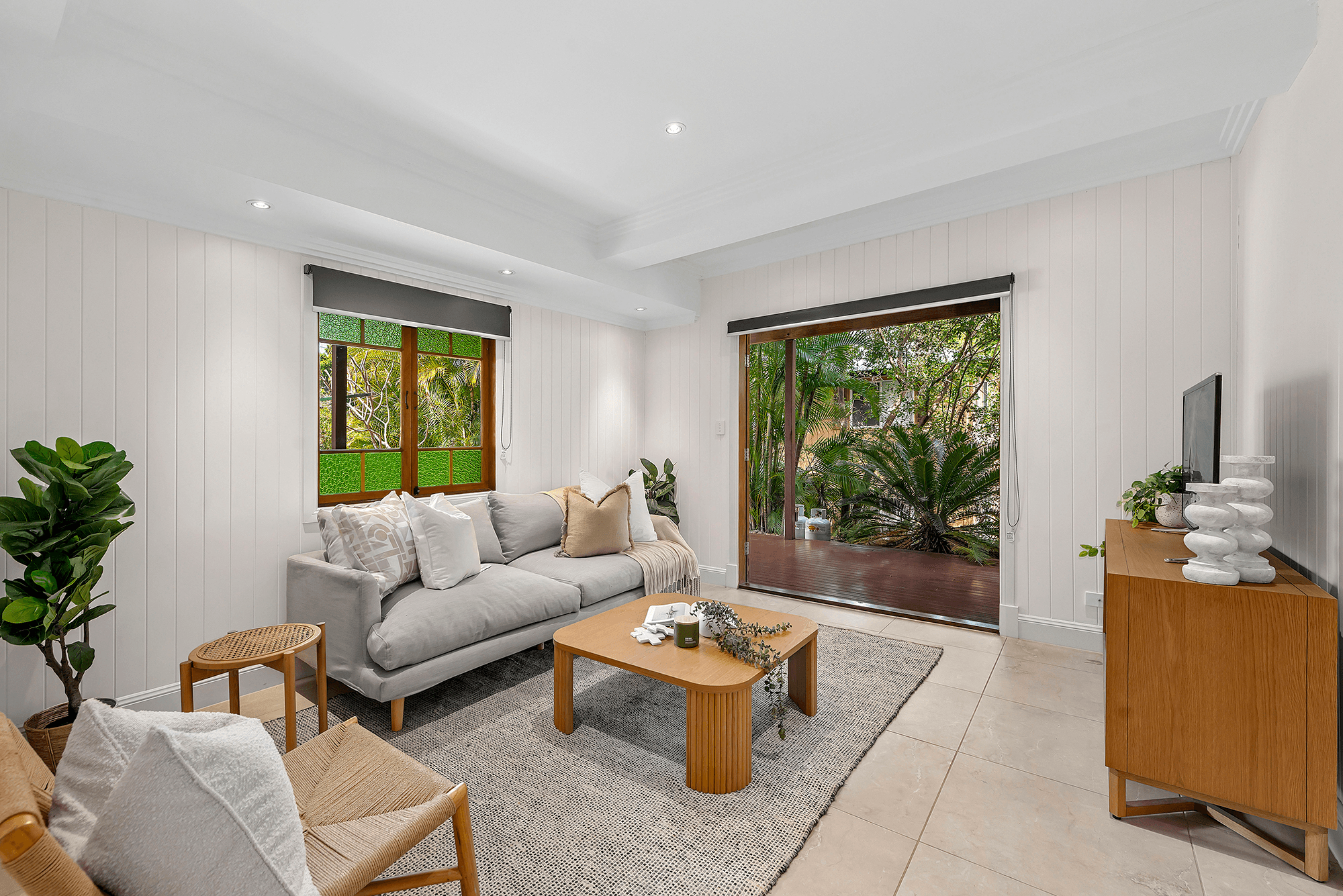 64 Jerrang Street, INDOOROOPILLY, QLD 4068