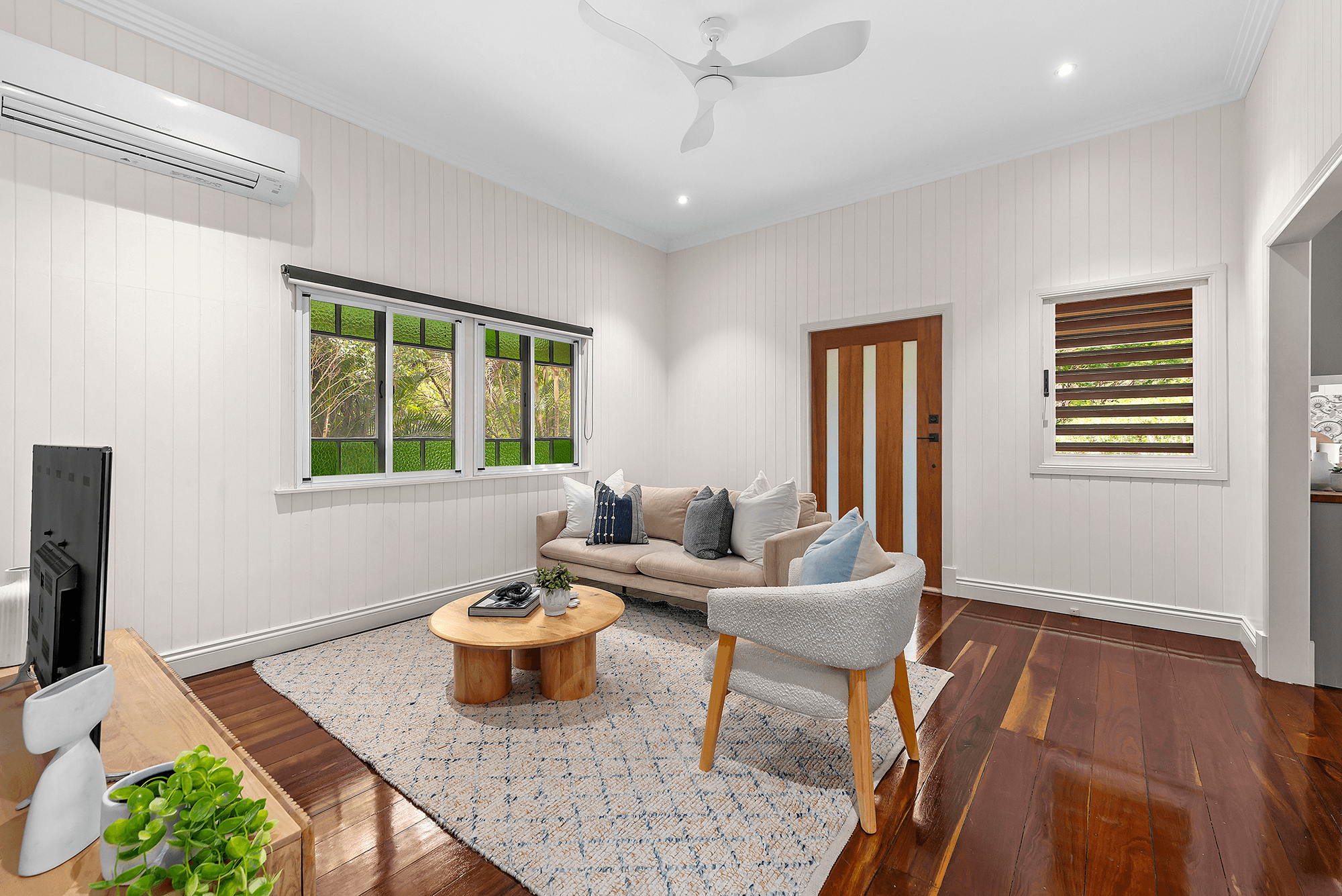 64 Jerrang Street, INDOOROOPILLY, QLD 4068