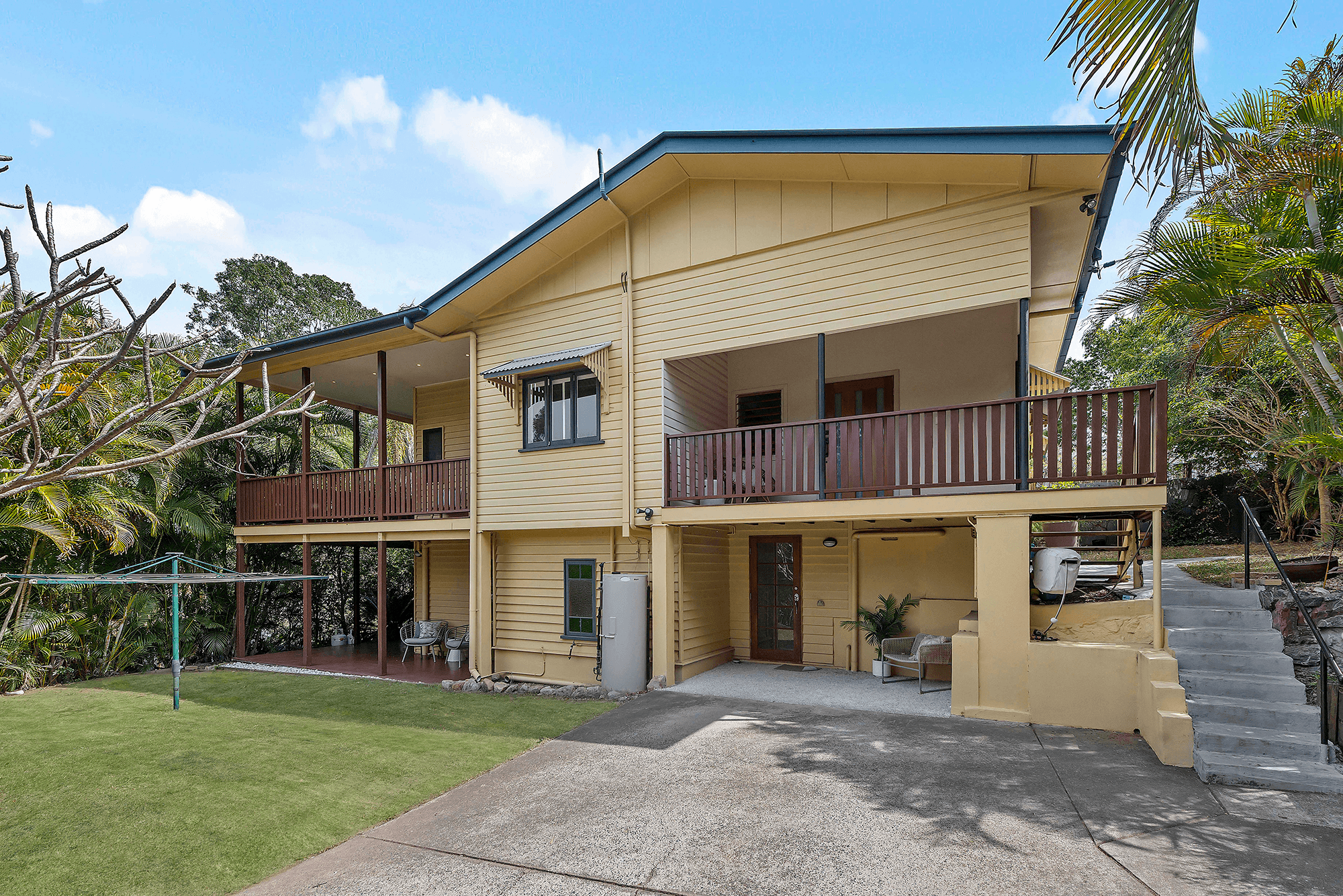 64 Jerrang Street, INDOOROOPILLY, QLD 4068