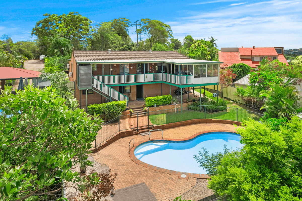 136 Barbaralla Drive, SPRINGWOOD, QLD 4127