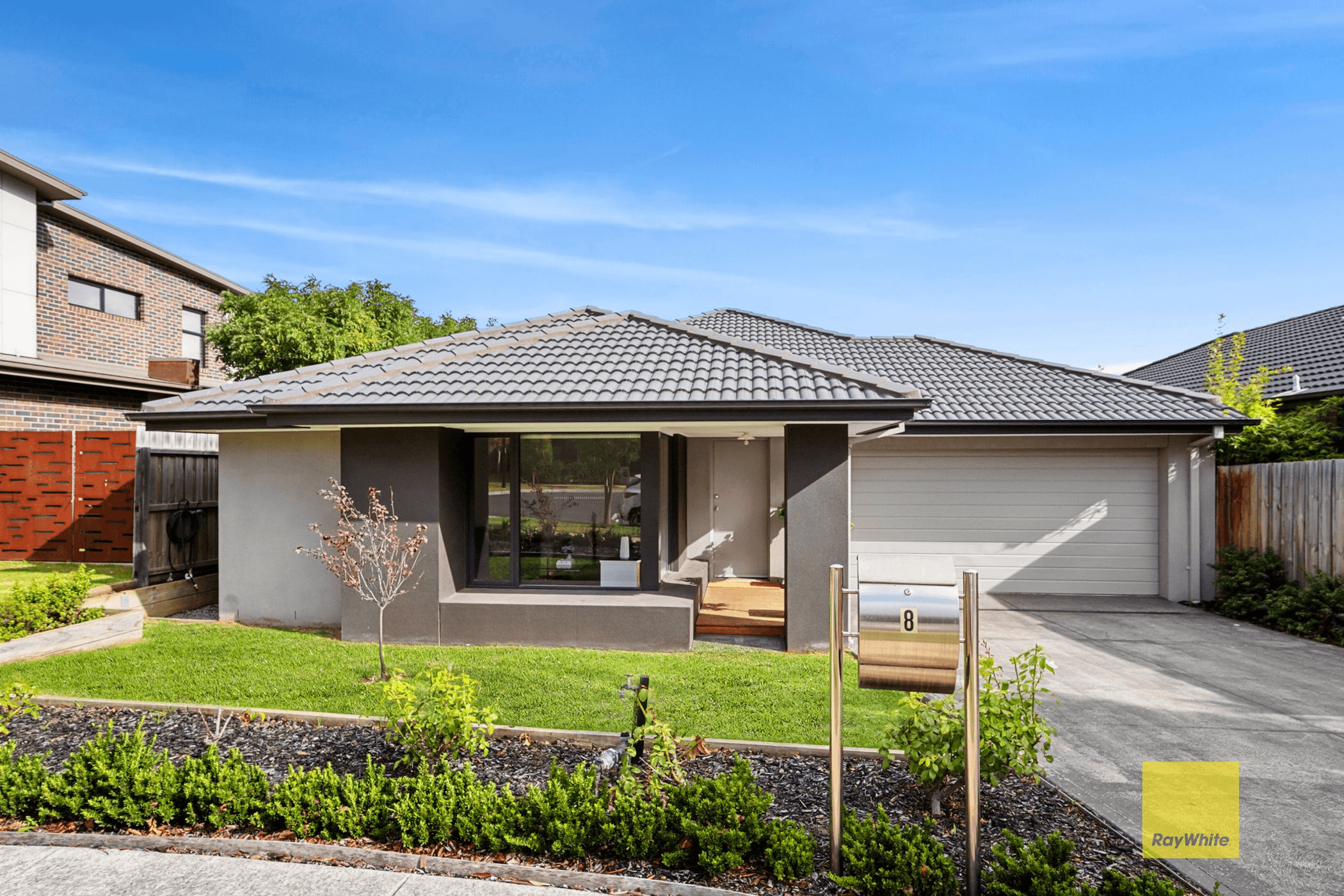 8 Schroeder Court, FYANSFORD, VIC 3218