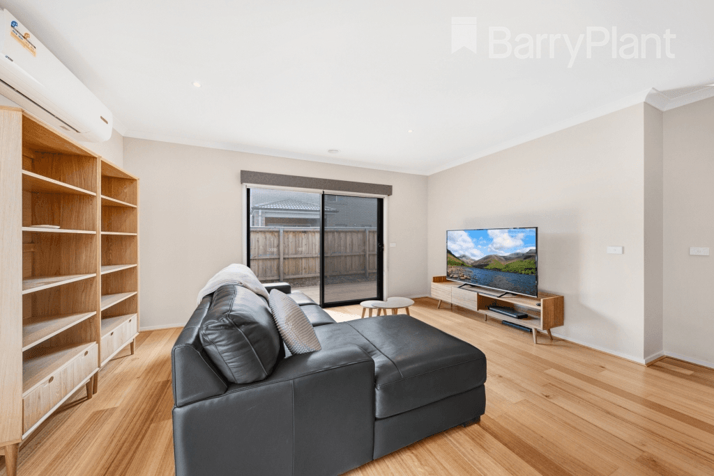 13 Oradala Rise, WERRIBEE, VIC 3030