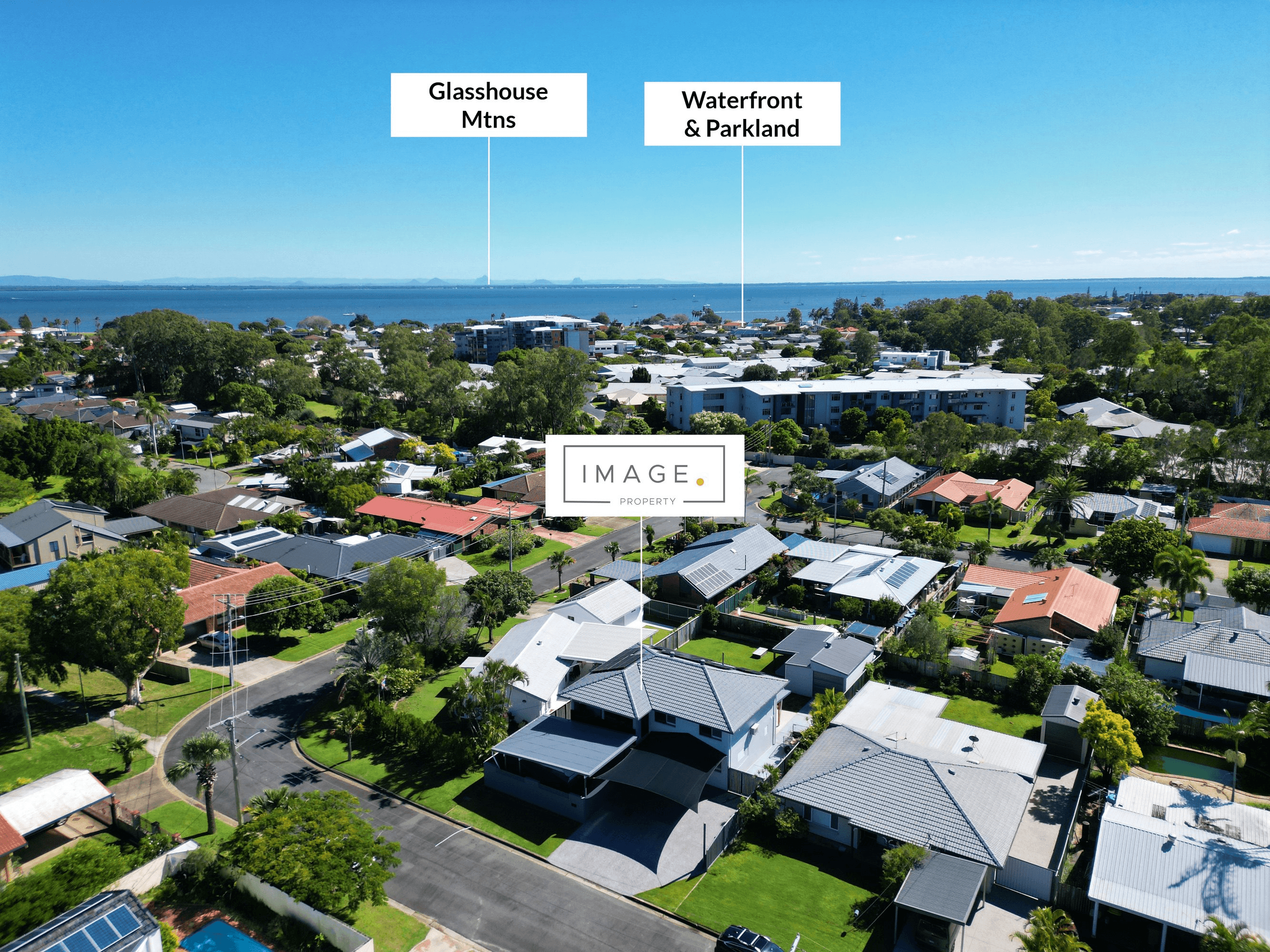 18 Beacon Crescent, Newport, QLD 4020