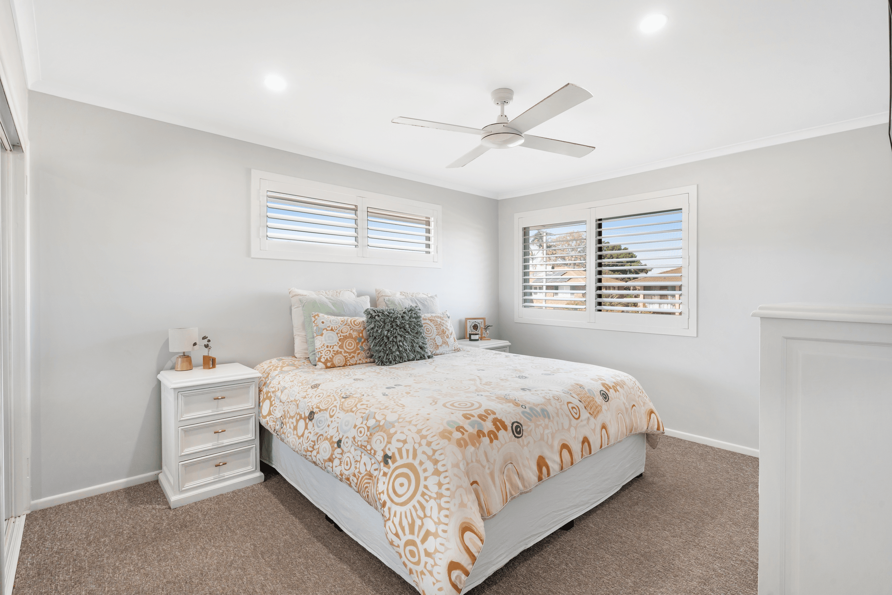 18 Beacon Crescent, Newport, QLD 4020