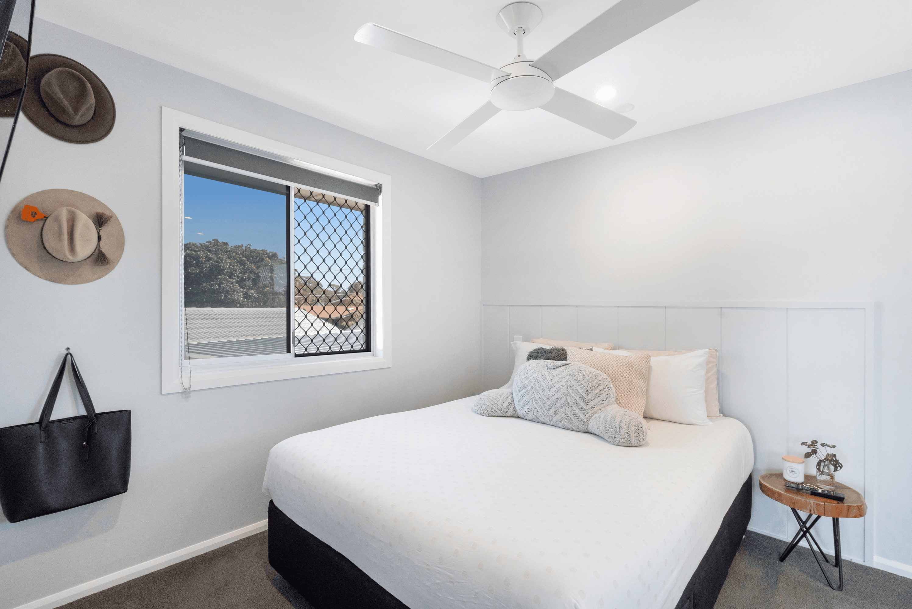 18 Beacon Crescent, Newport, QLD 4020