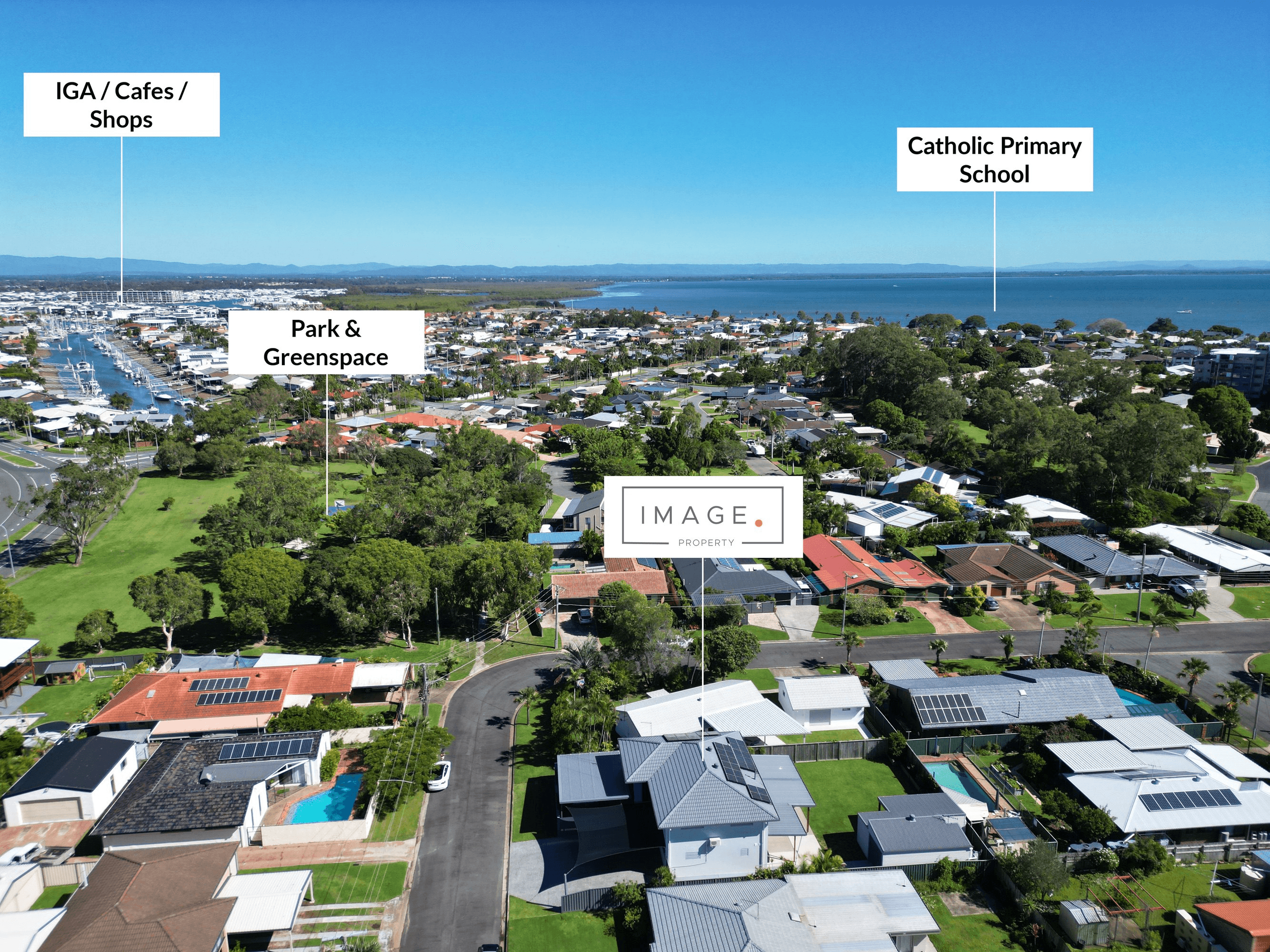 18 Beacon Crescent, Newport, QLD 4020
