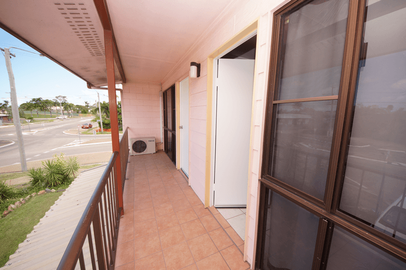 1/37-39  Chippendale Street, AYR, QLD 4807
