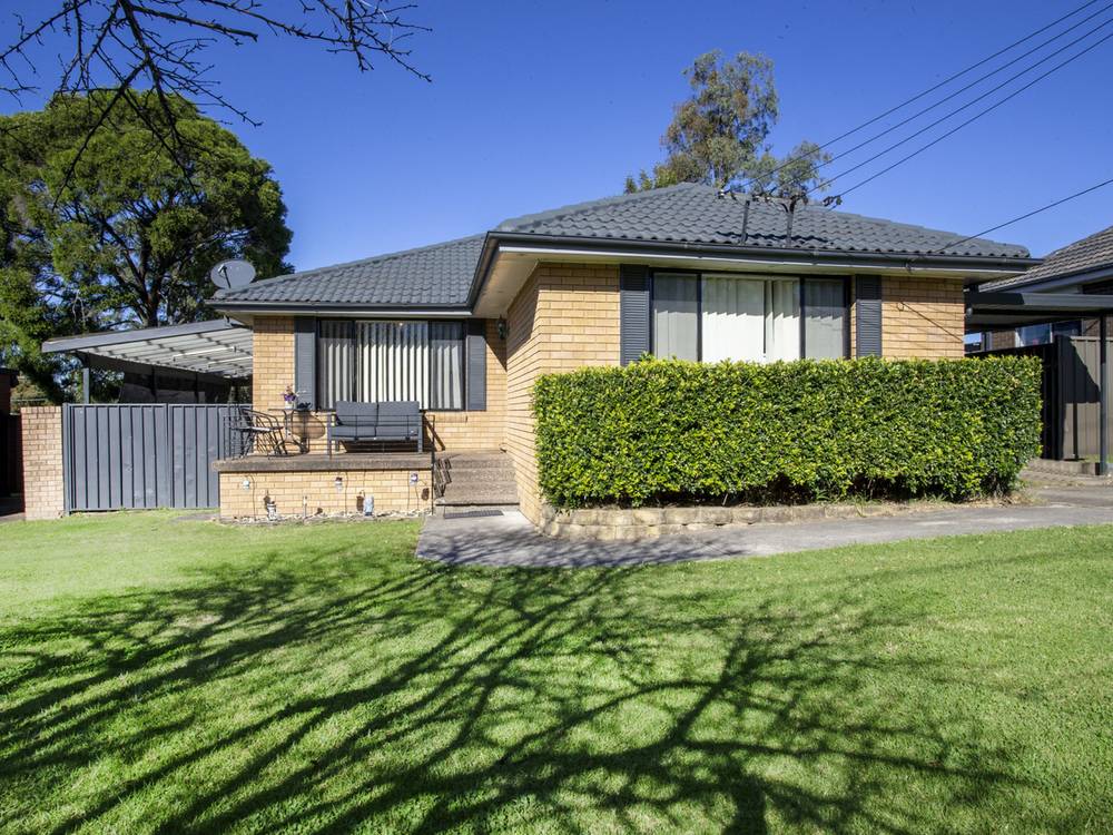 9 Little Street, CAMBRIDGE PARK, NSW 2747