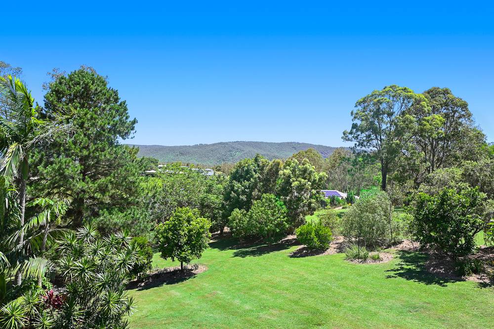 43 Westwood Drive, SAMFORD VALLEY, QLD 4520