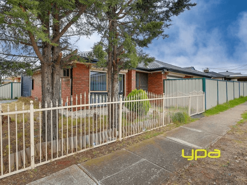 213  Taylors Road, ST ALBANS, VIC 3021