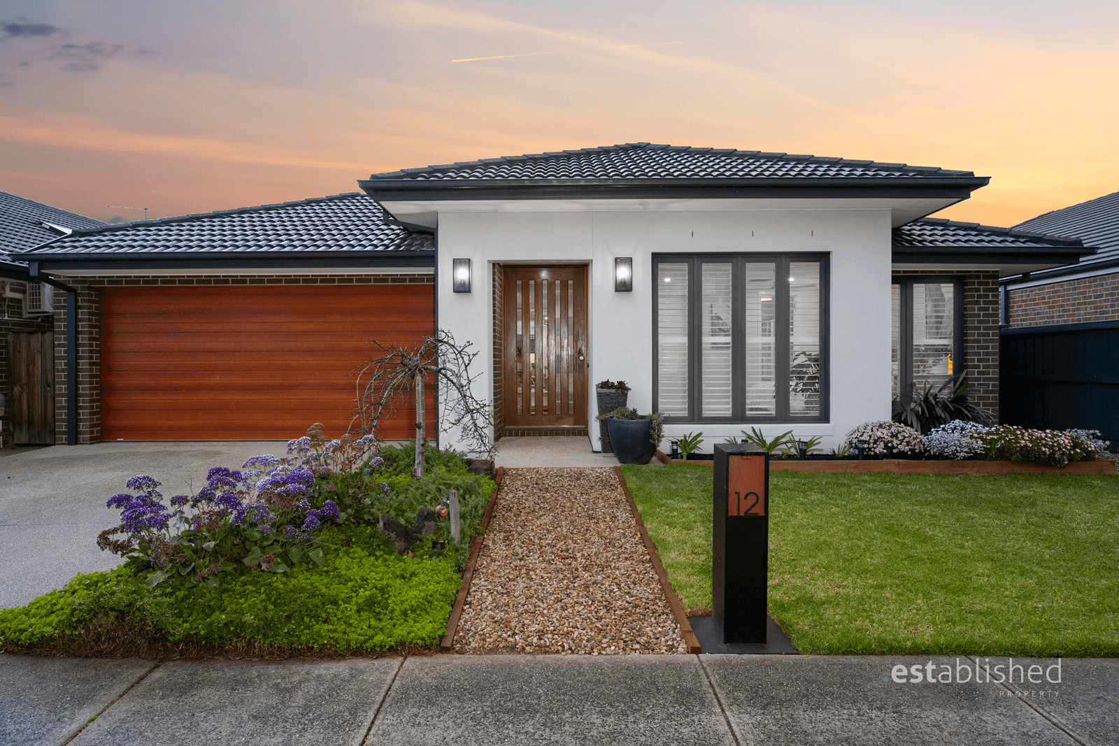 12 Anchor Crescent, POINT COOK, VIC 3030
