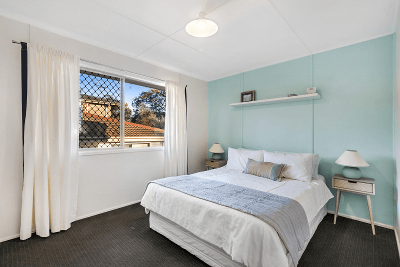 201 Graceville Avenue, GRACEVILLE, QLD 4075