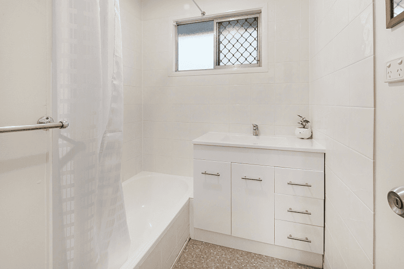 201 Graceville Avenue, GRACEVILLE, QLD 4075