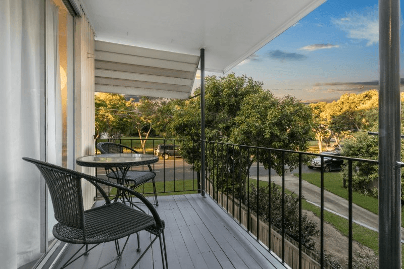 201 Graceville Avenue, GRACEVILLE, QLD 4075