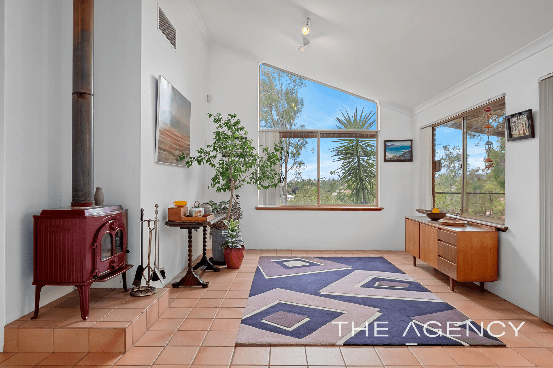 16 Grevillea Crescent, Swan View, WA 6056