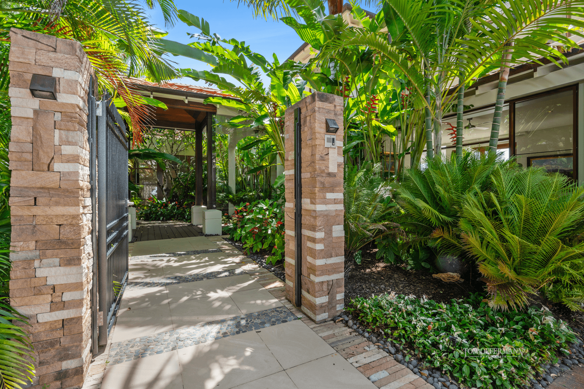 739/61 Noosa Springs Drive, Noosa Heads, QLD 4567