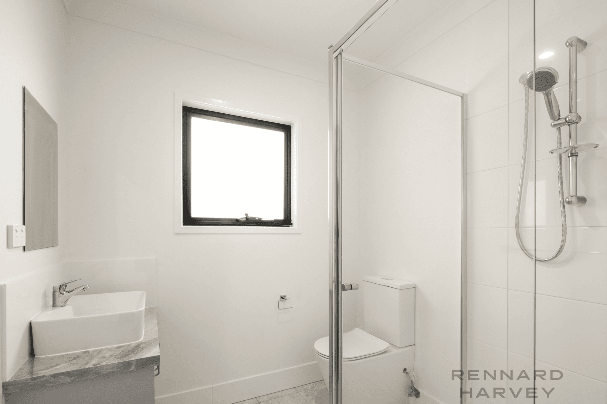 16 Lower McCormack Street, Bundamba, QLD 4304