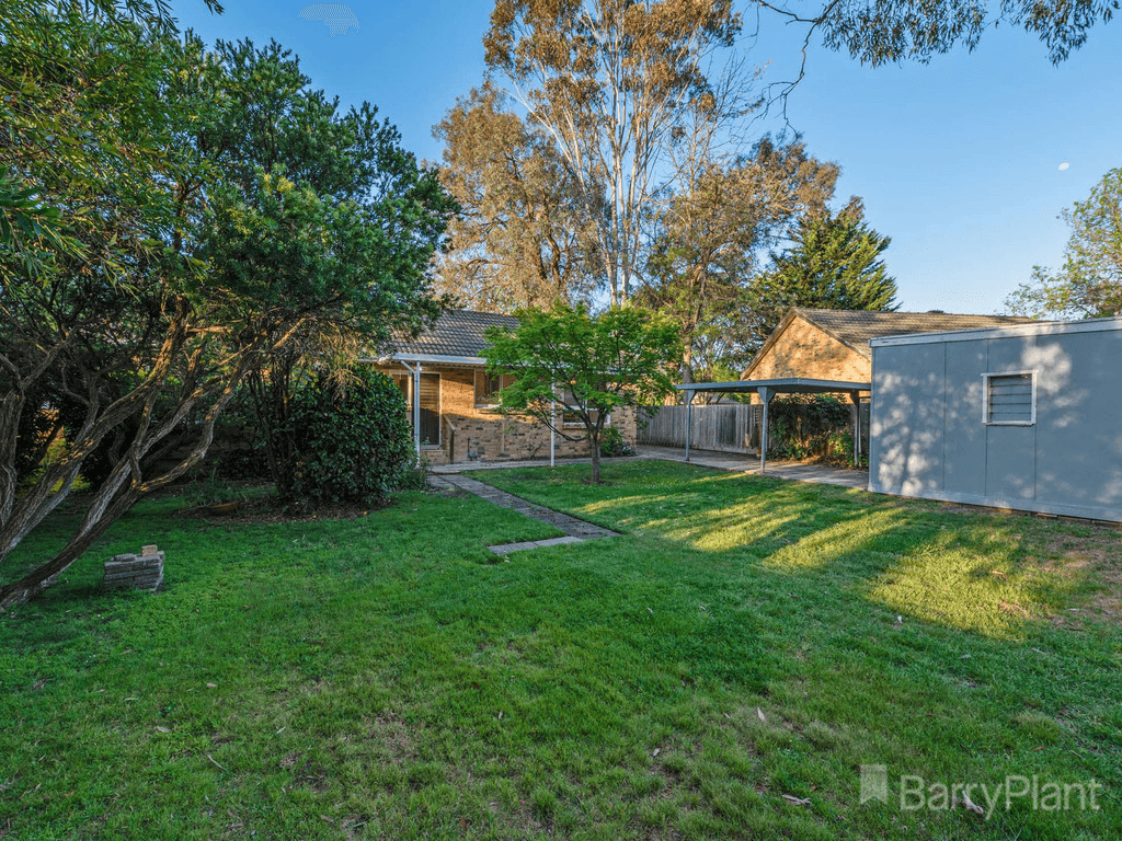 17 Byron Road, KILSYTH, VIC 3137