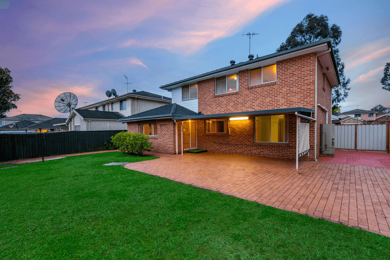 64 Bricketwood Drive, WOODCROFT, NSW 2767