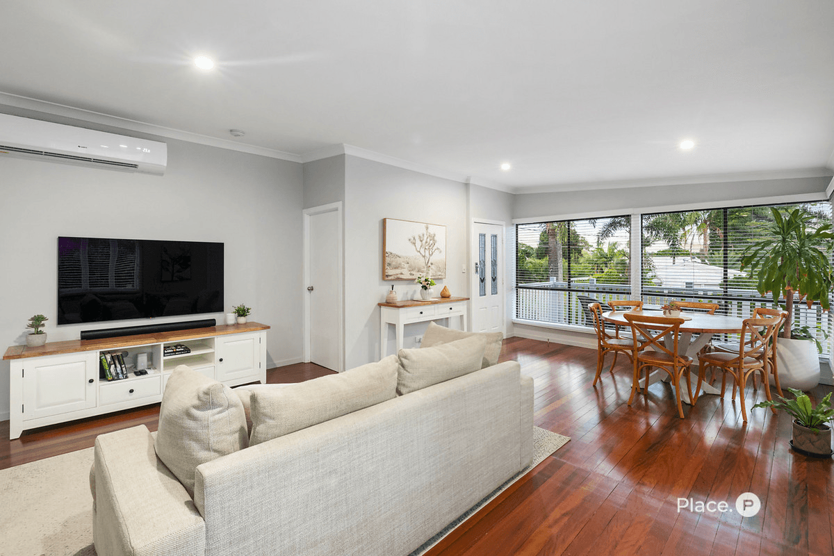 15 Turramurra Road, Tarragindi, QLD 4121