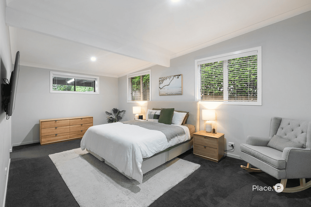 15 Turramurra Road, Tarragindi, QLD 4121