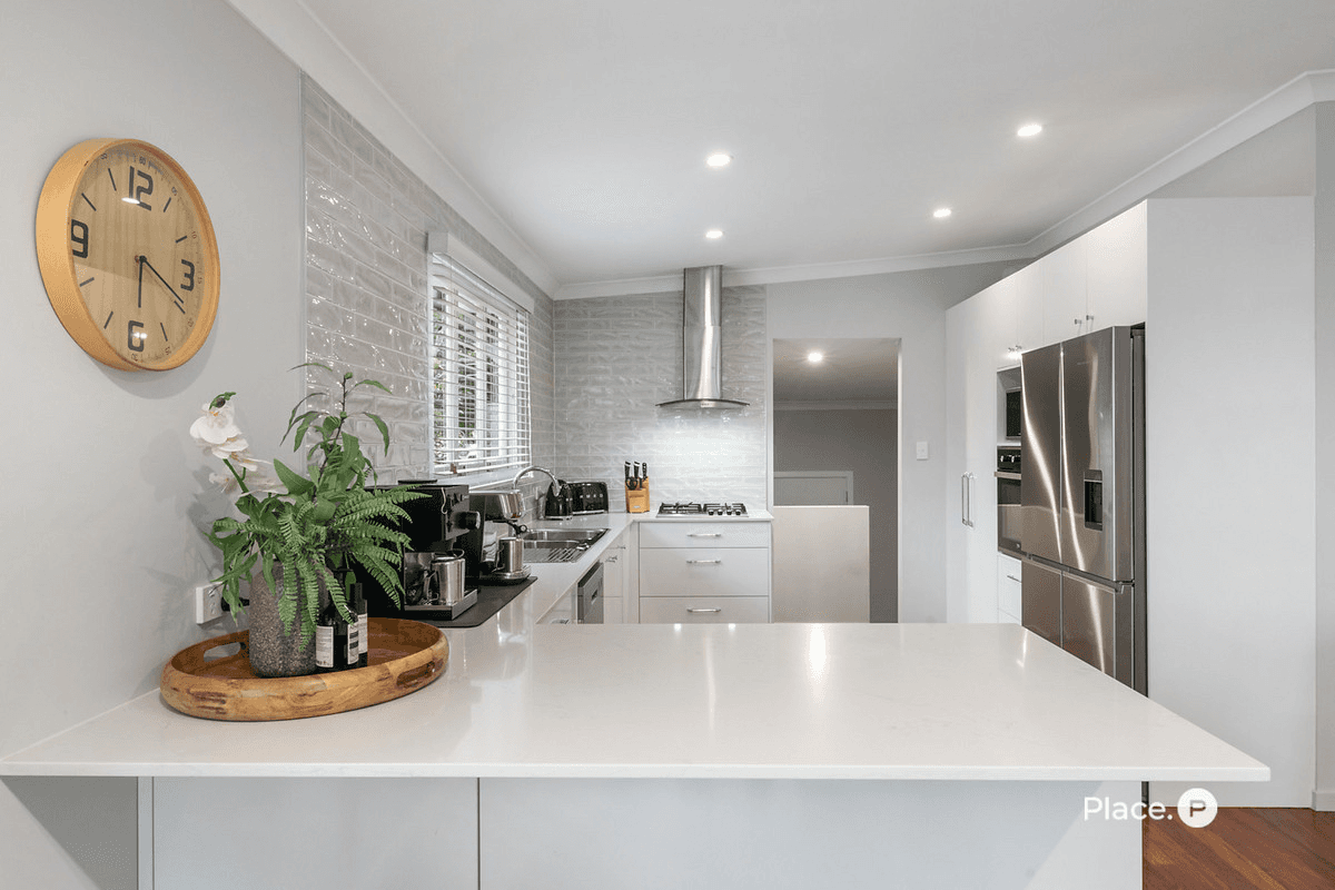 15 Turramurra Road, Tarragindi, QLD 4121