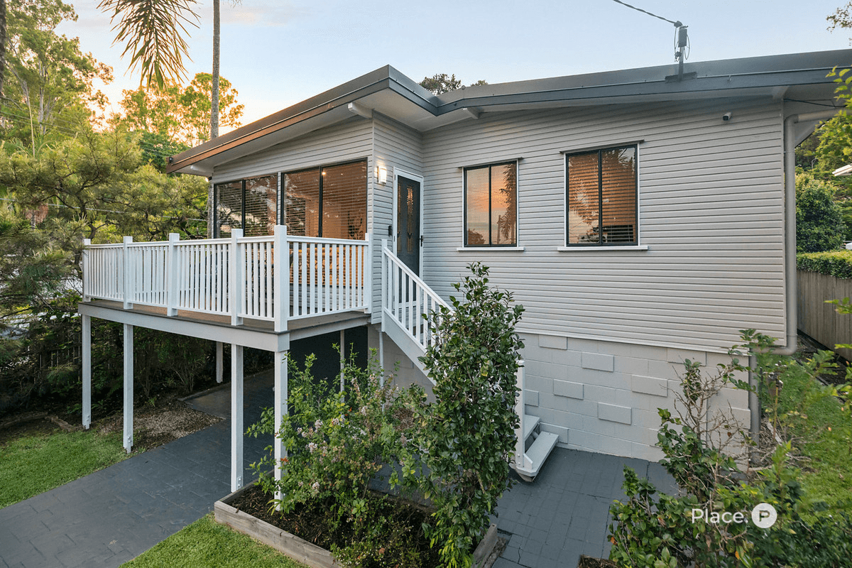 15 Turramurra Road, Tarragindi, QLD 4121
