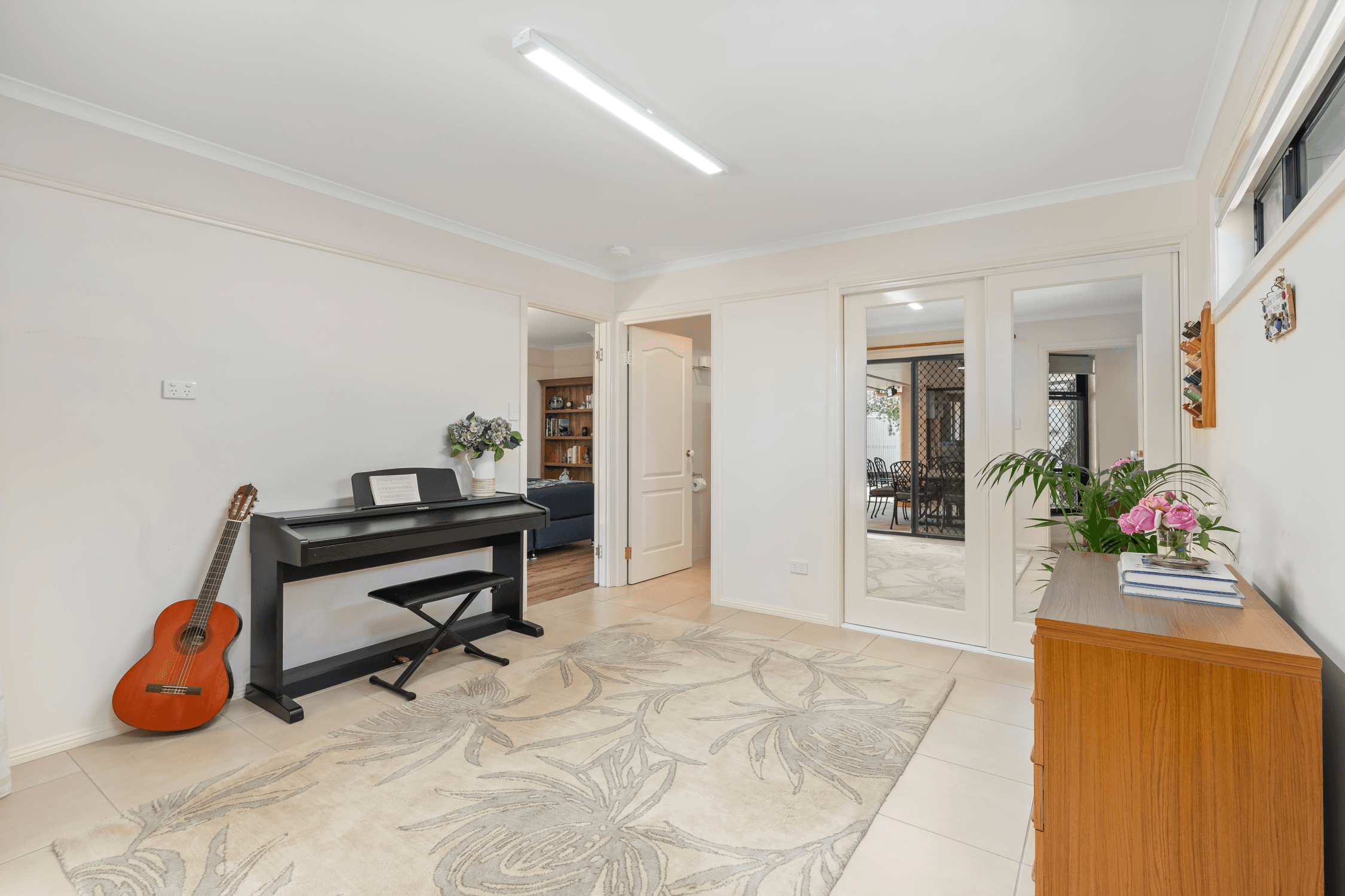 26 Shelton Crescent, Kearneys Spring, QLD 4350