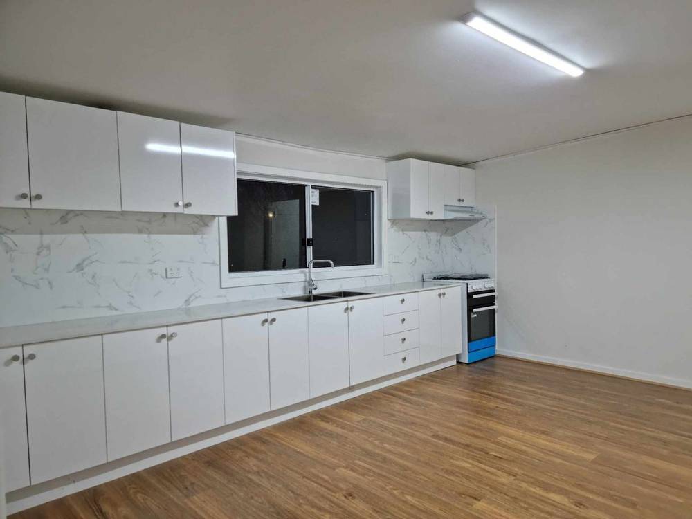 4 Victoria Avenue, Springvale, VIC 3171