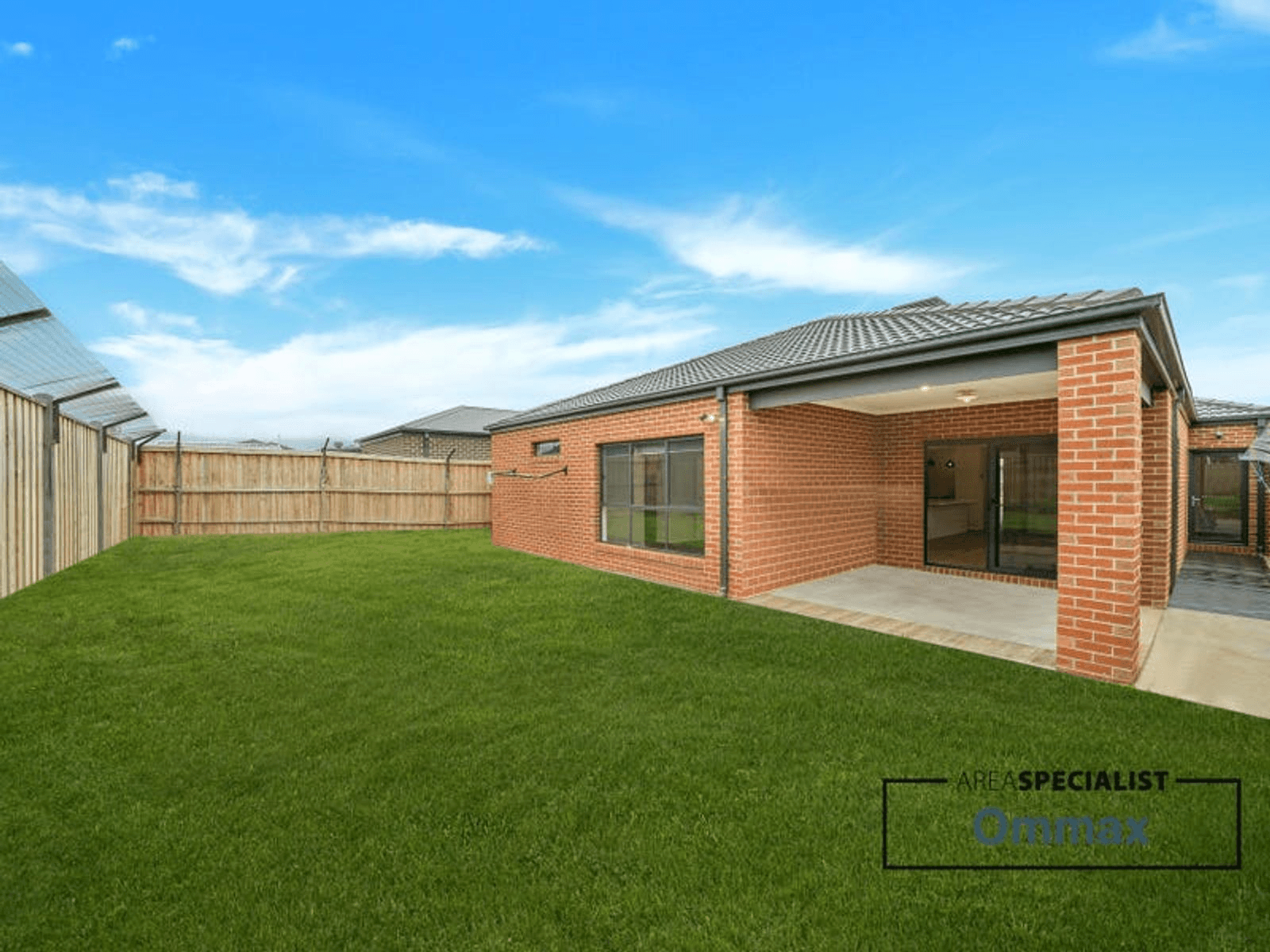 71 Wingfield Drive, THORNHILL PARK, VIC 3335