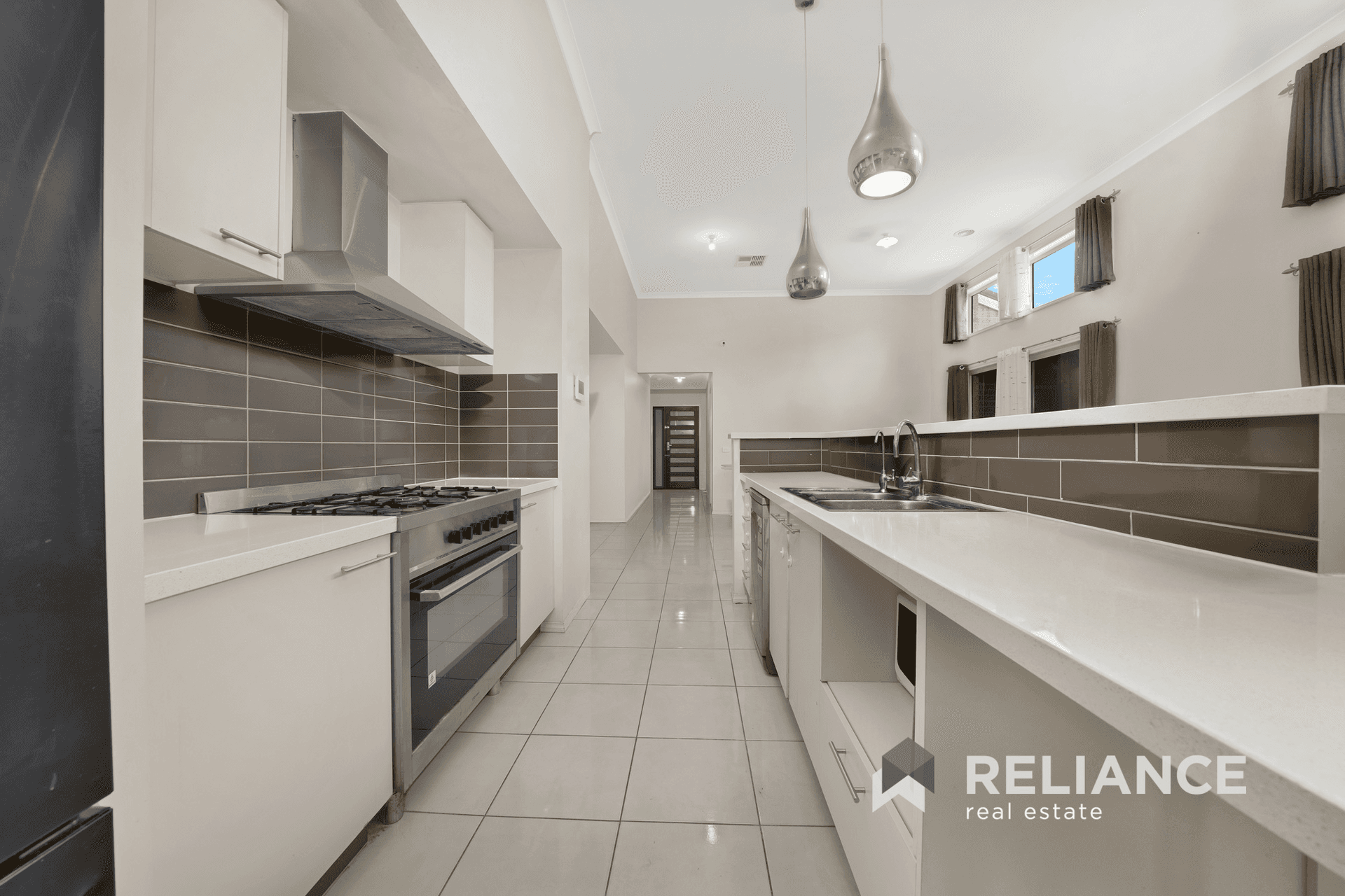 33 Northbridge Drive, Tarneit, VIC 3029