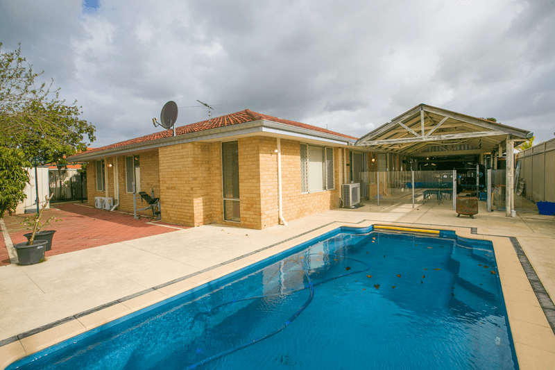 58 Morton Loop, CANNING VALE, WA 6155