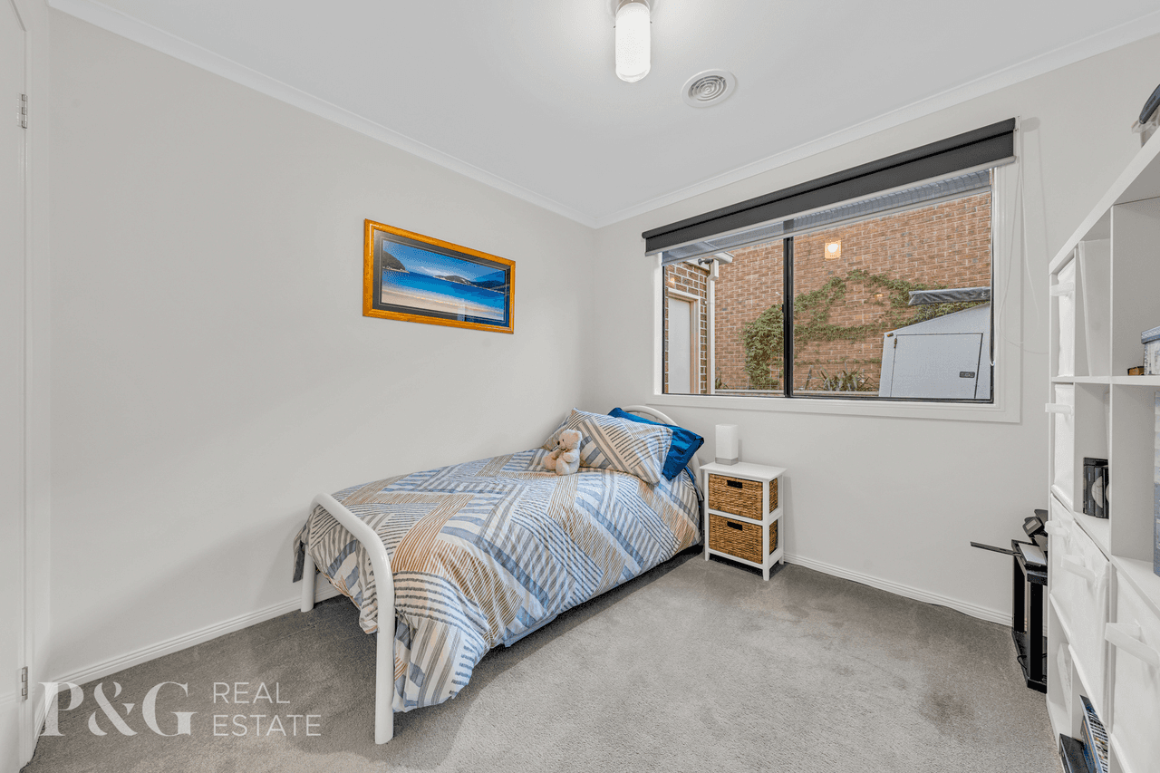 18 Hillrise Close, NARRE WARREN SOUTH, VIC 3805