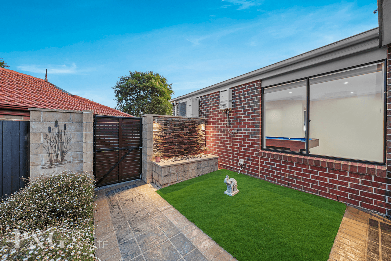 18 Hillrise Close, NARRE WARREN SOUTH, VIC 3805